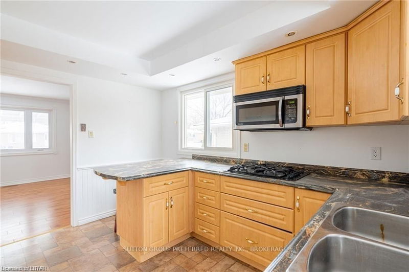 415 HUDSON Dr  London, N5V 1E7 | Image 9