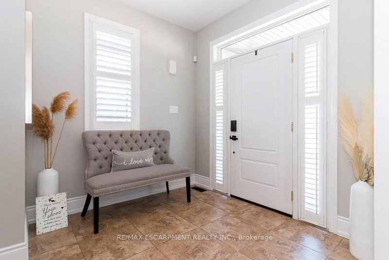 958 Beach Blvd, Hamilton, L8H 6Z4 | Image 3