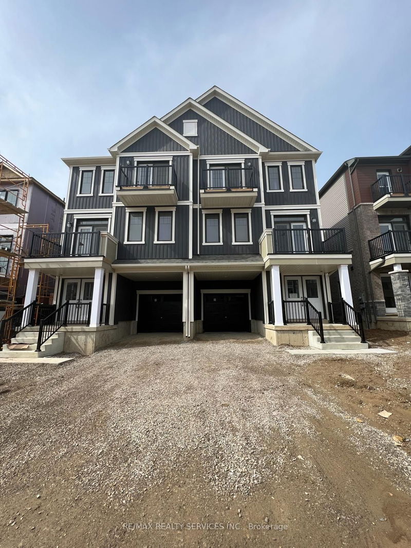 home for lease on 78 Norwich Crescent