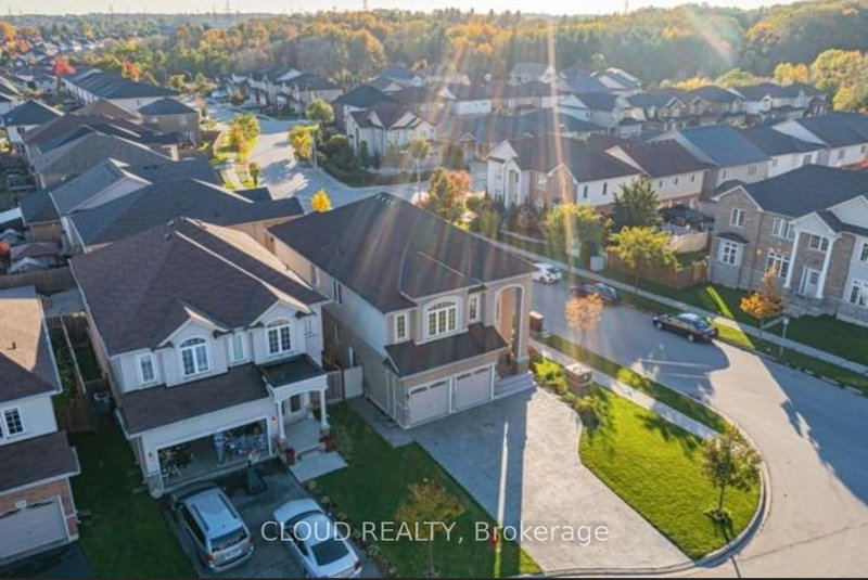 7 Woodvalley Crt, Hamilton, L9B 0A8 | Image 3