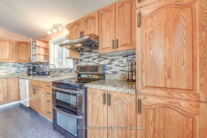 5 Mcgill Dr, Kawartha Lakes, L0B 1K0 | Image 3