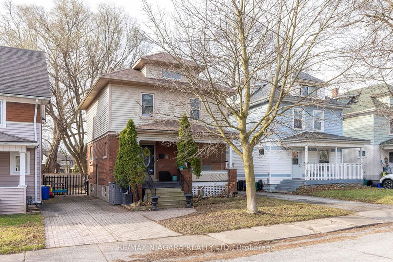 home for sale on 4986 Willmott Street