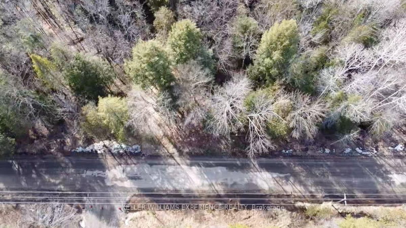 1042 Art Crisp Rd, Gravenhurst, P0E 1N0 | Image 3