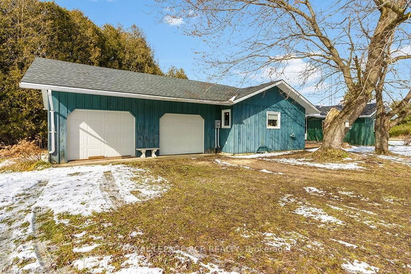 312188 HWY 6   West Grey, N0G 1C0 | Image 11