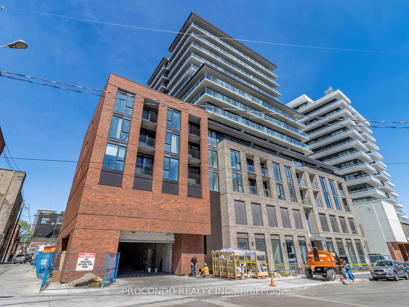 home for lease on 520-1 jarvis Street