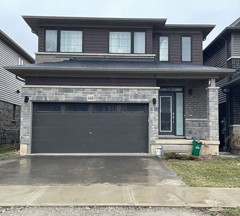 home for lease on 440 Blackburn Drive