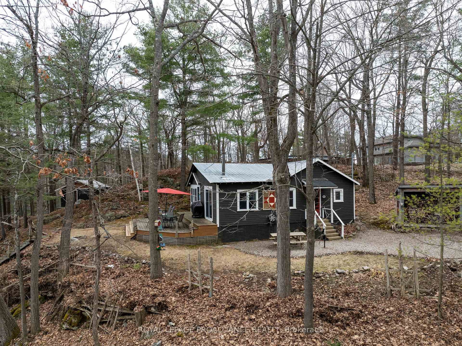Listing Image 6