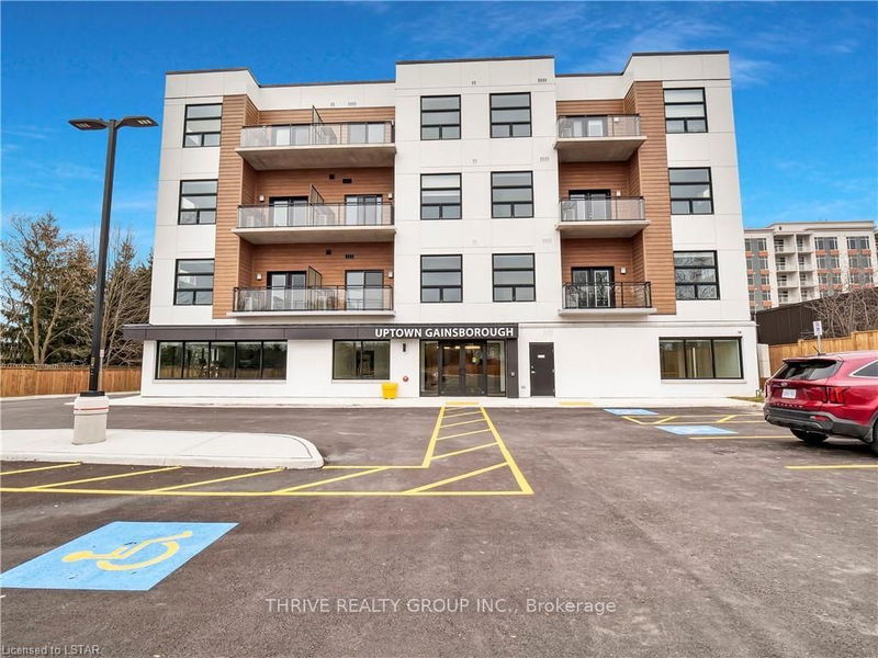 home for lease on 202-1076 GAINSBOROUGH Road