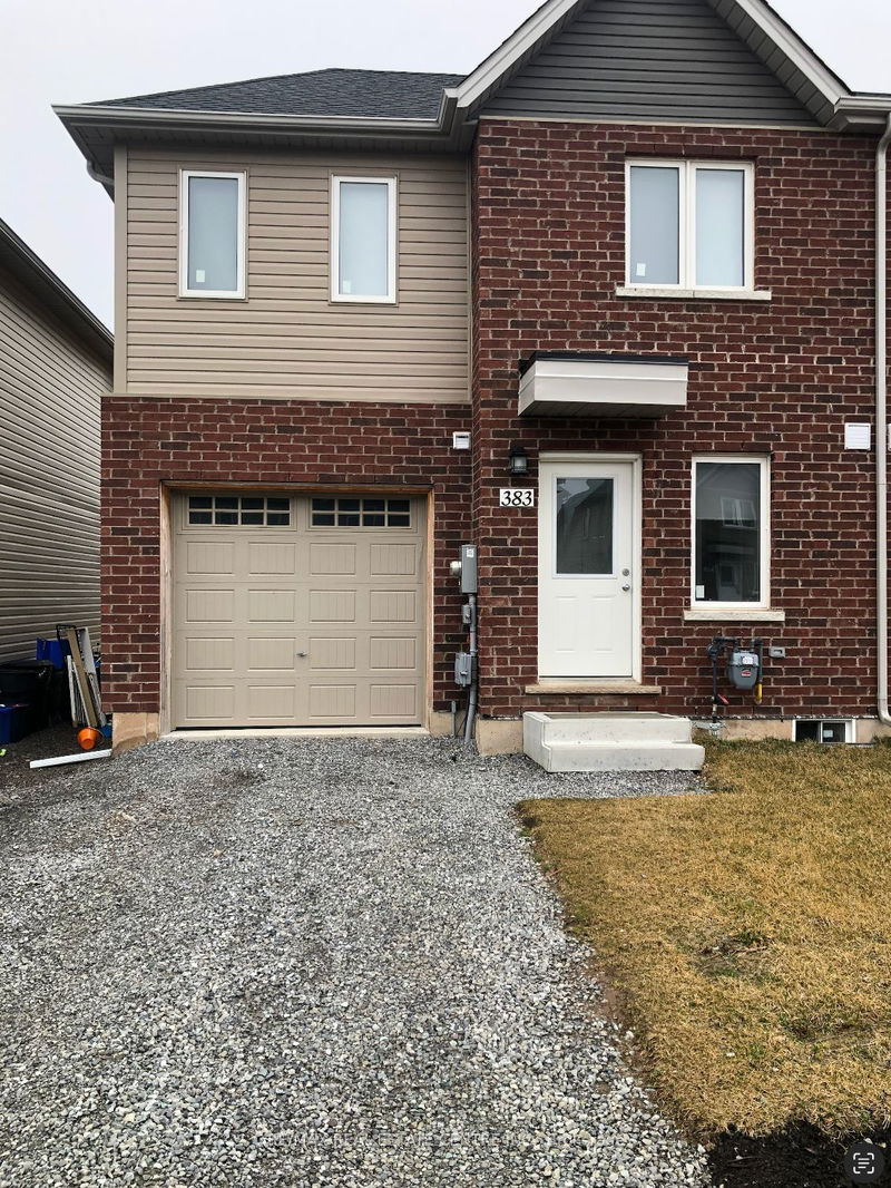 home for lease on 383 Chaffey Street