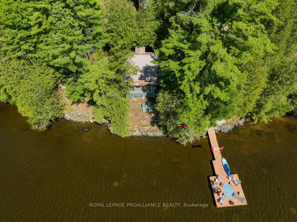 Detached House sold at 1042 K & A Lane N/A, Cloyne, Frontenac North, K0H 1K0 - MLS: X8151246