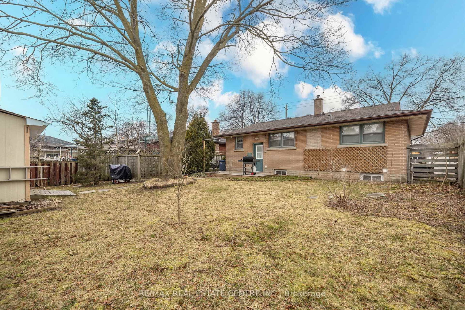 Listing Image 37