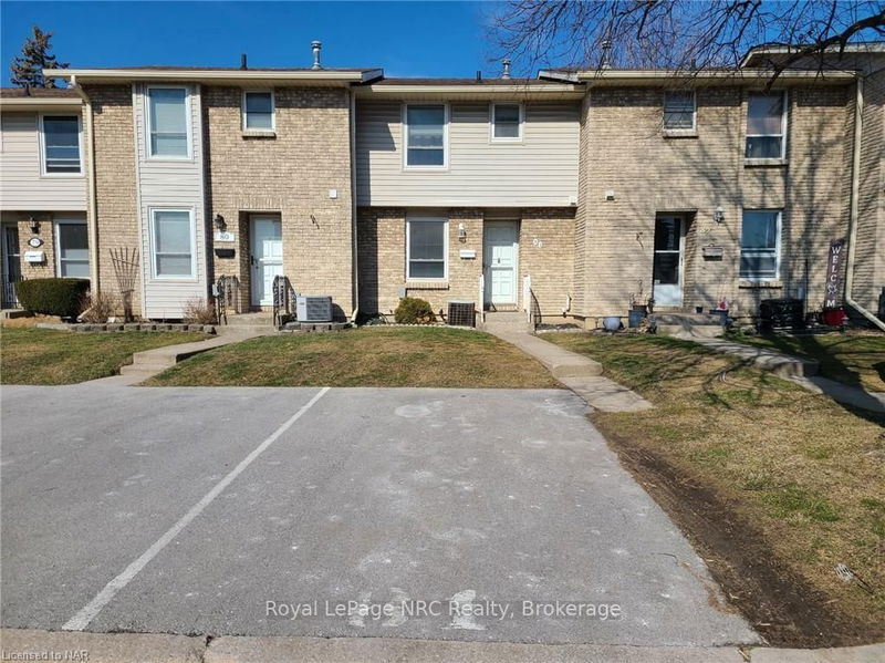 home for sale on 81-242 Lakeport Road