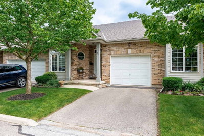 Townhouse sold at 21-5200 Dorchester Road, Niagara Falls, Ontario, L2E 7M6 - Morrison - MLS: X8155202