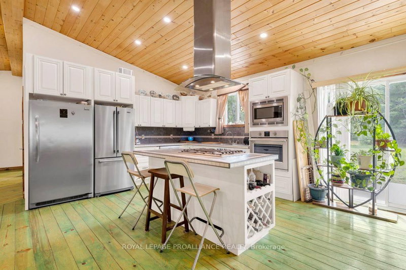 14 West Park Lane, Addington Highlands, K0H 2G0 | Image 3