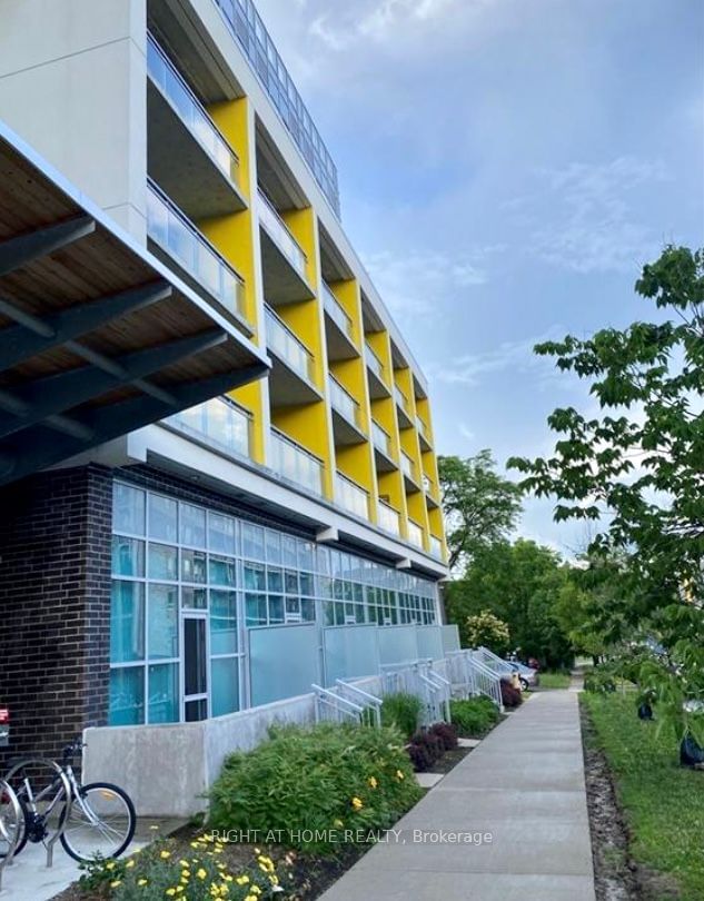 home for sale on 306-257 Hemlock Street
