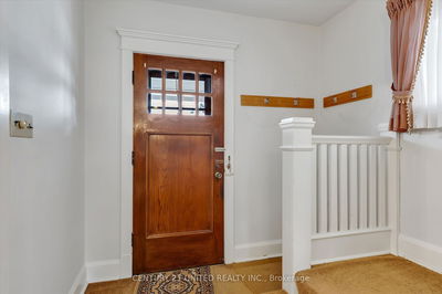 490 George St, Peterborough - Downtown image-0-3