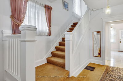 490 George St, Peterborough - Downtown image-0-4