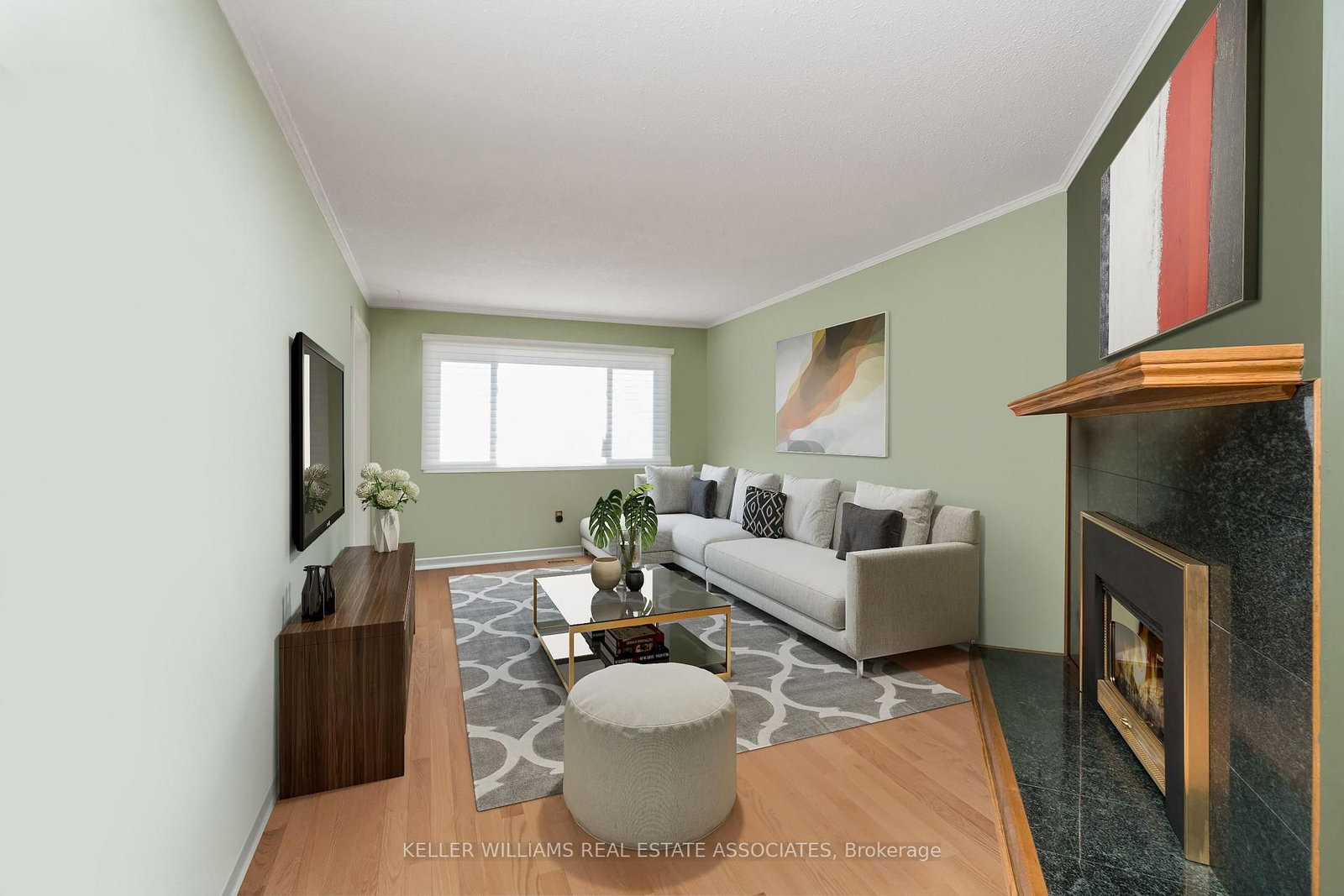 Listing Image 7