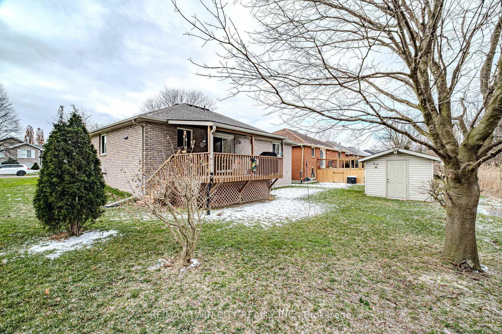 Listing Image 7