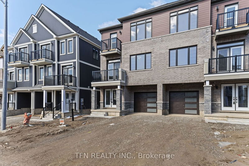 home for lease on 74 Norwich Crescent