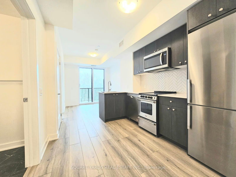 411 - 312 Erb St W, Waterloo, N2L 1W3 | Image 3