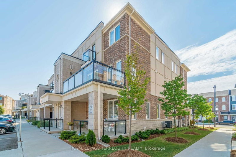 home for sale on 198-50 Daylily Lane