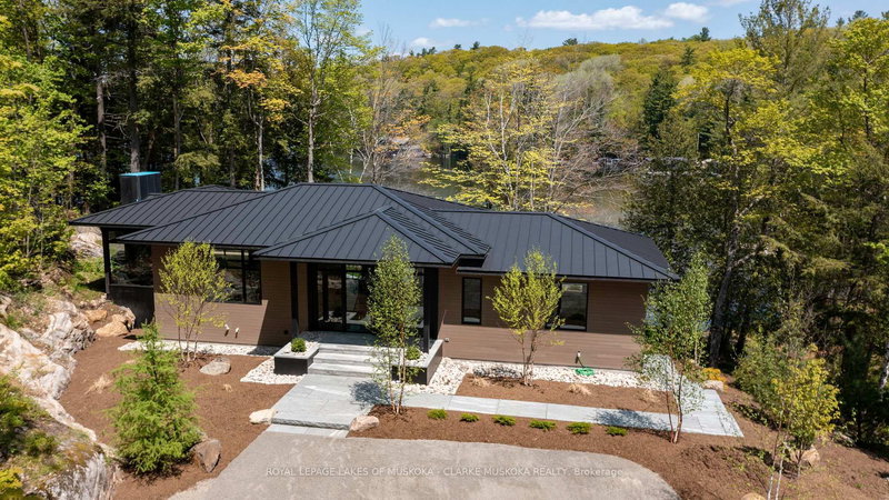 3864 Highway 118 W, Muskoka Lakes, P0B 1J0 | Image 2