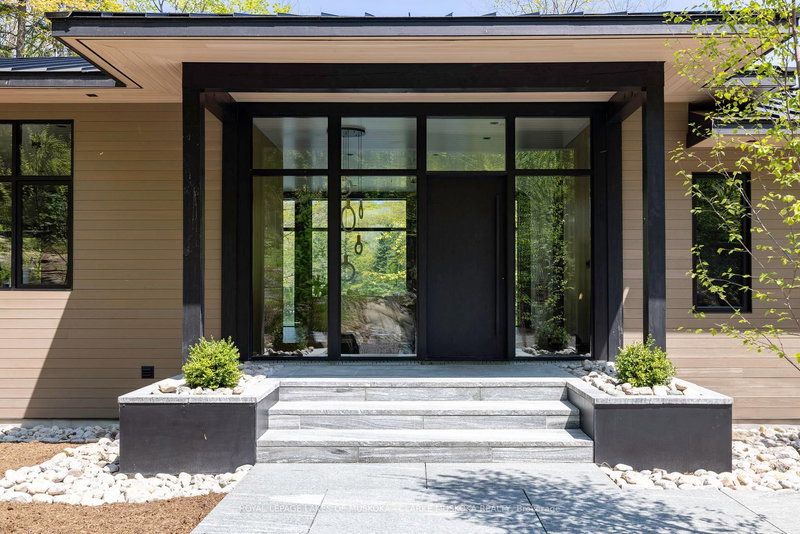 3864 Highway 118 W, Muskoka Lakes, P0B 1J0 | Image 3