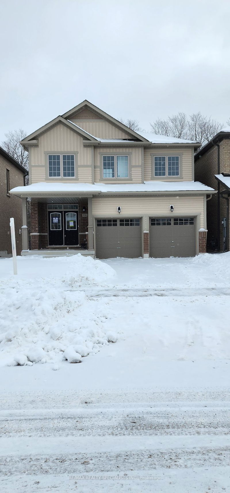 home for lease on 508 Black Cherry Crescent