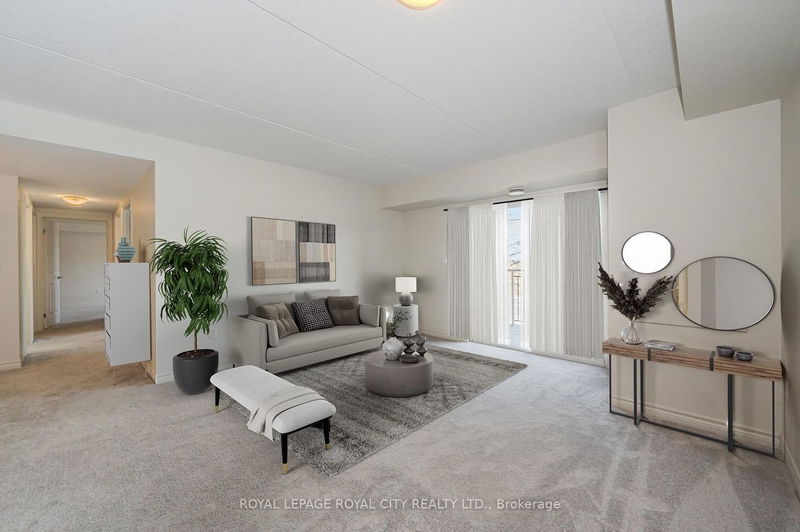 home for sale on 205-45 Kingsbury Square