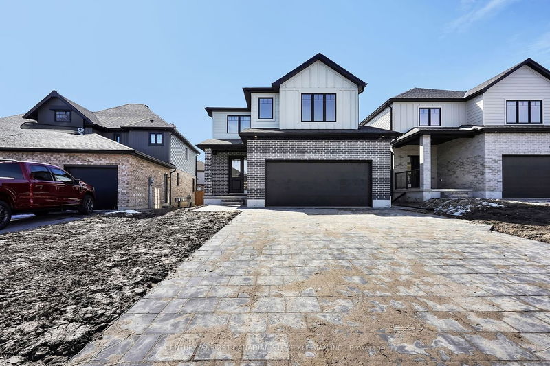 home for sale on 1646 Beaverbrook Avenue