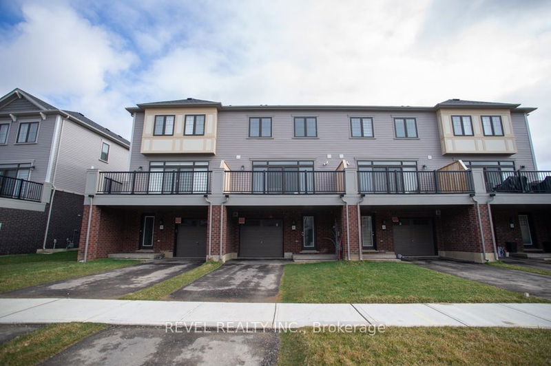 home for sale on 6 Bee Crescent