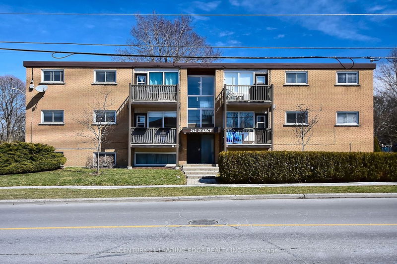 home for sale on 4-242 D'arcy Street