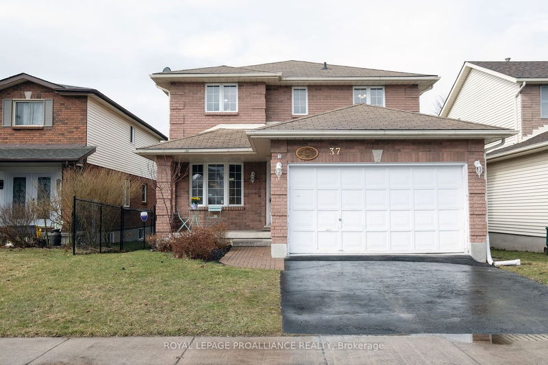 home for sale on 37 Sherwood Crescent