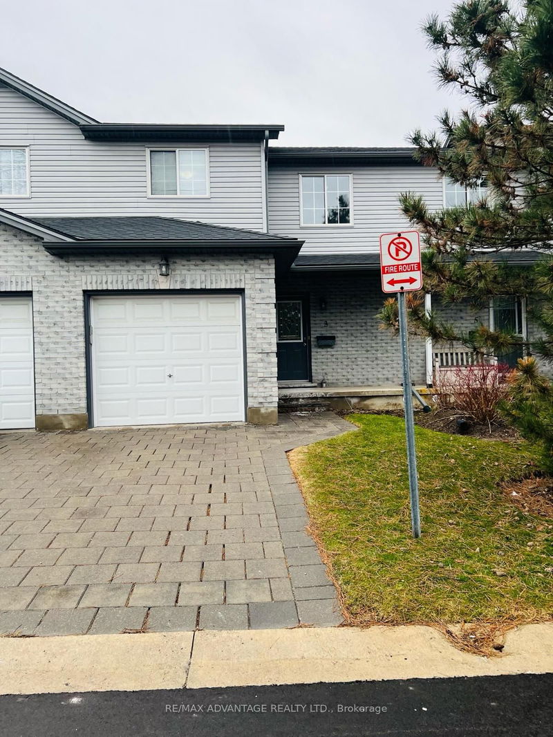 home for lease on 3-767 Wharncliffe Road S