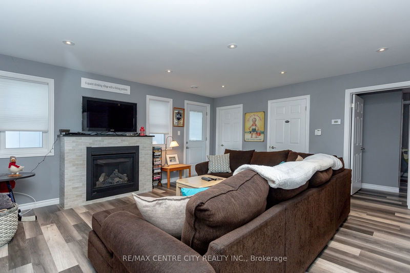 387 Stanley Park  Central Elgin, N5L 1E6 | Image 13