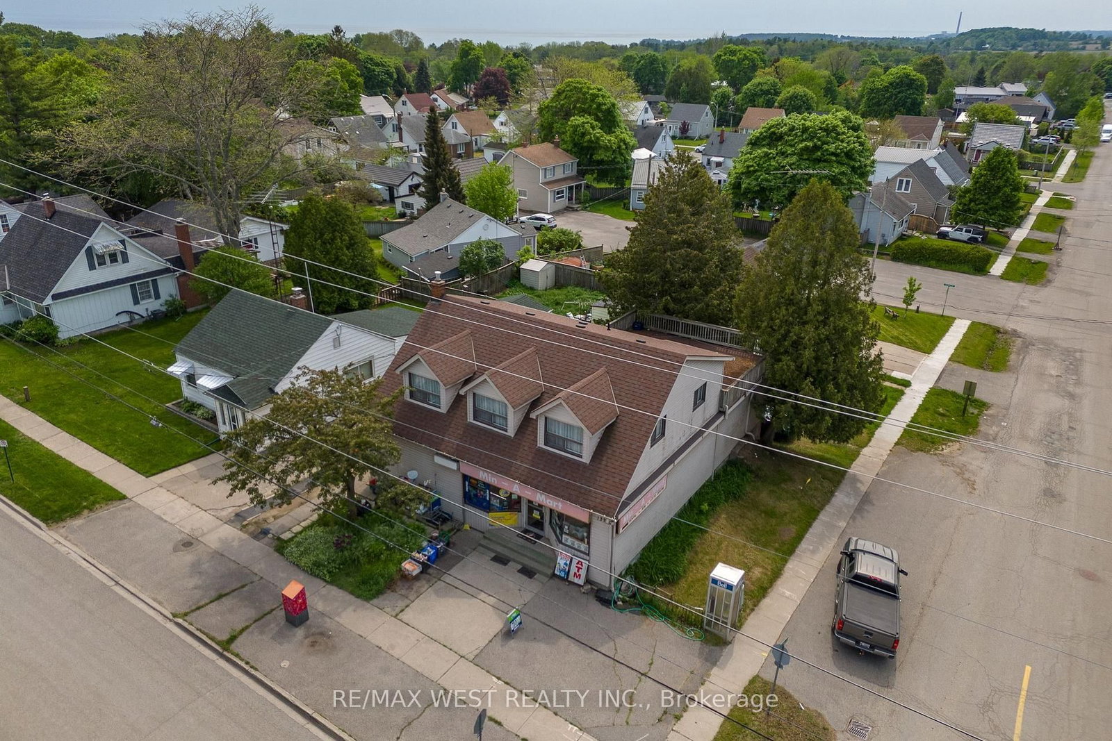 Listing Image 7