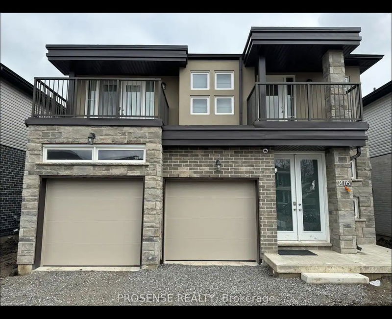home for lease on 216 Pilkington Street