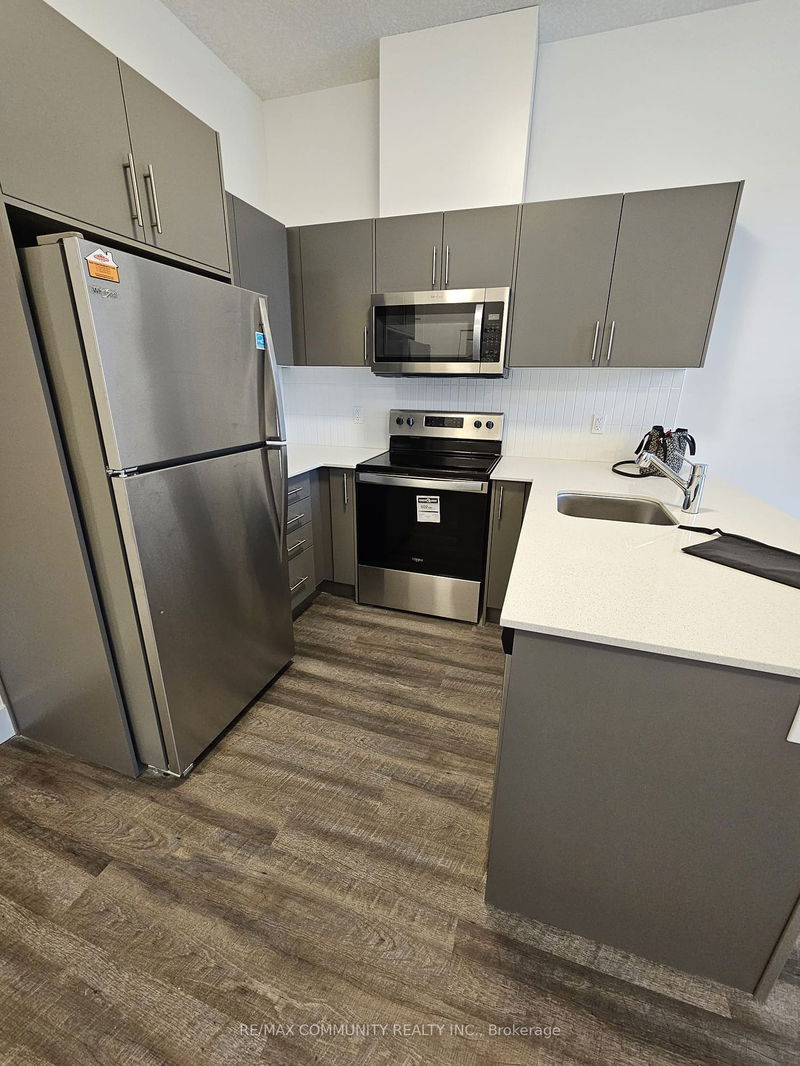 home for lease on 106-107 Roger Street