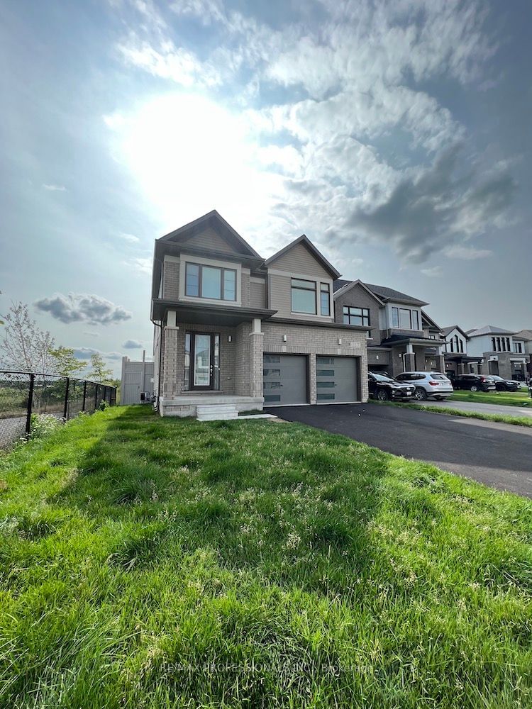 home for lease on 217 Rosebury Way