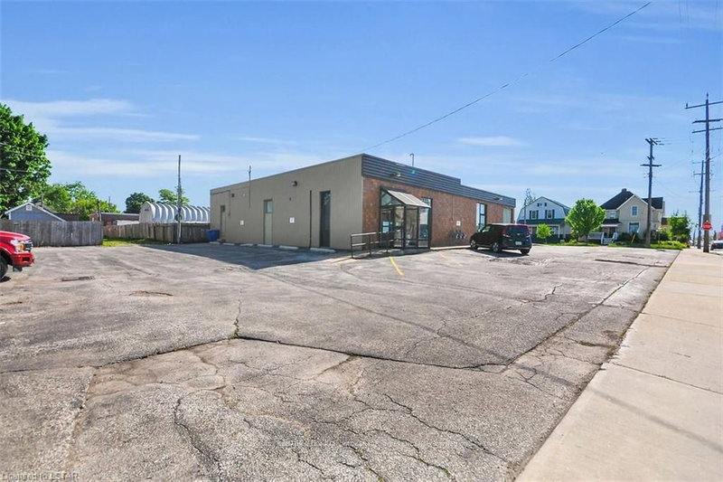 3 - 120 VIDAL St N, Sarnia, N7T 5X5 | Image 2