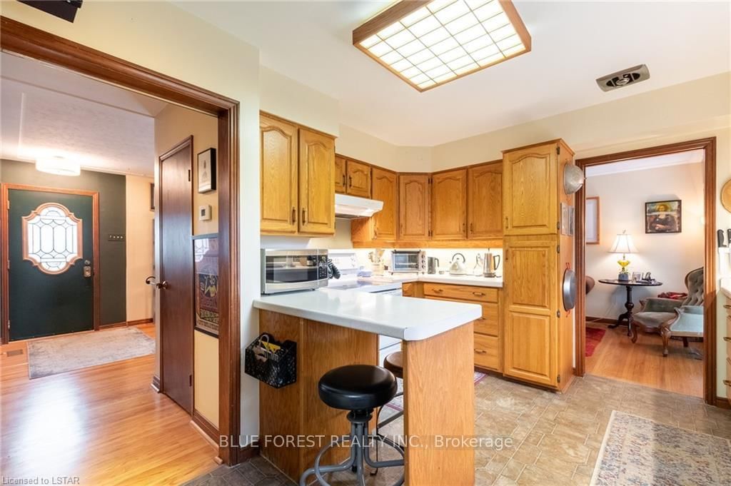 Listing Image 13