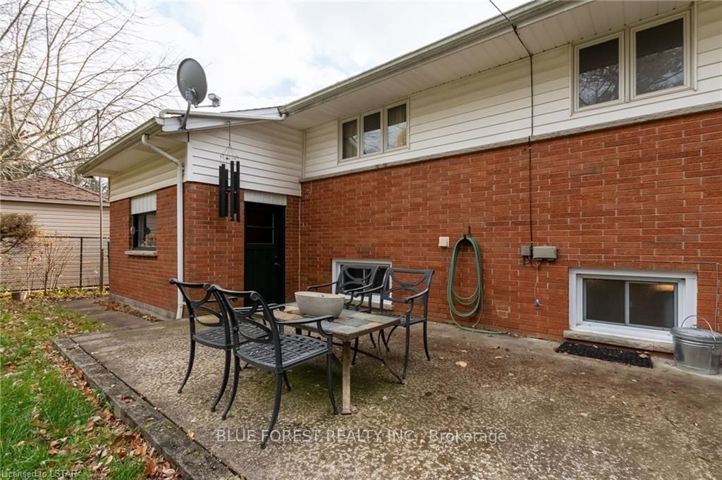 Listing Image 28