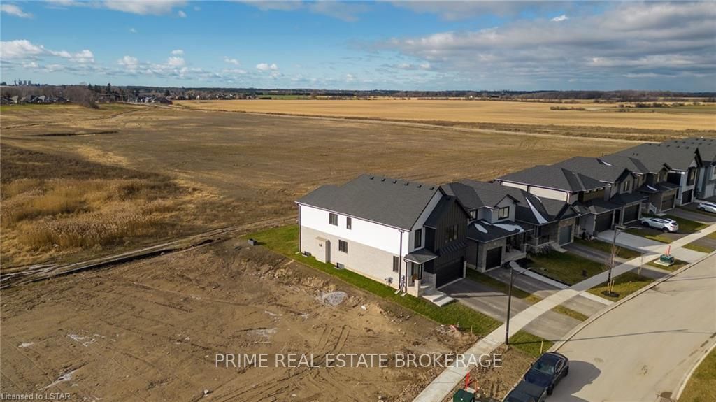 Listing Image 49