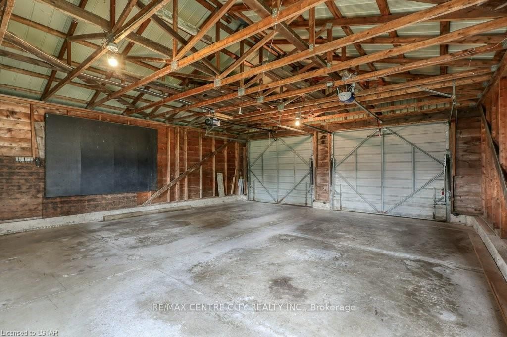 Listing Image 35