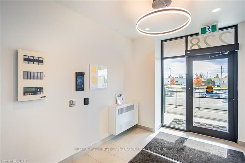 107 - 228 MCCONNELL St, South Huron, N0M 1S3 | Image 2