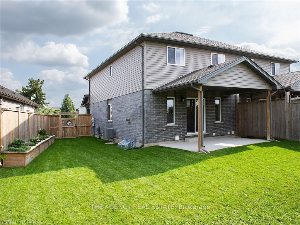 Listing Image 3