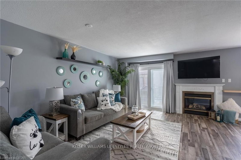 122 ANDOVER Dr, London South, N6J 4C3 | Image 2