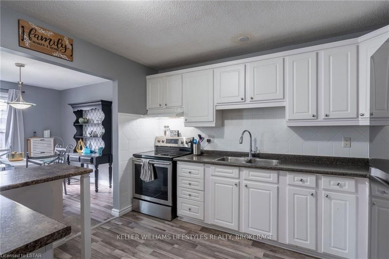 122 ANDOVER Dr, London South, N6J 4C3 | Image 3