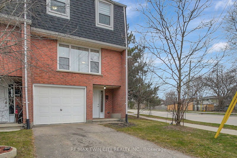 home for sale on 1-100 Bluevale Street N
